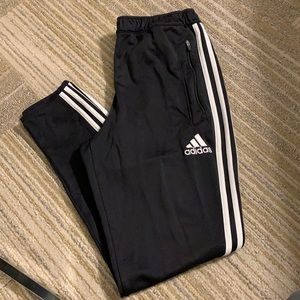 Adidas sweatpants